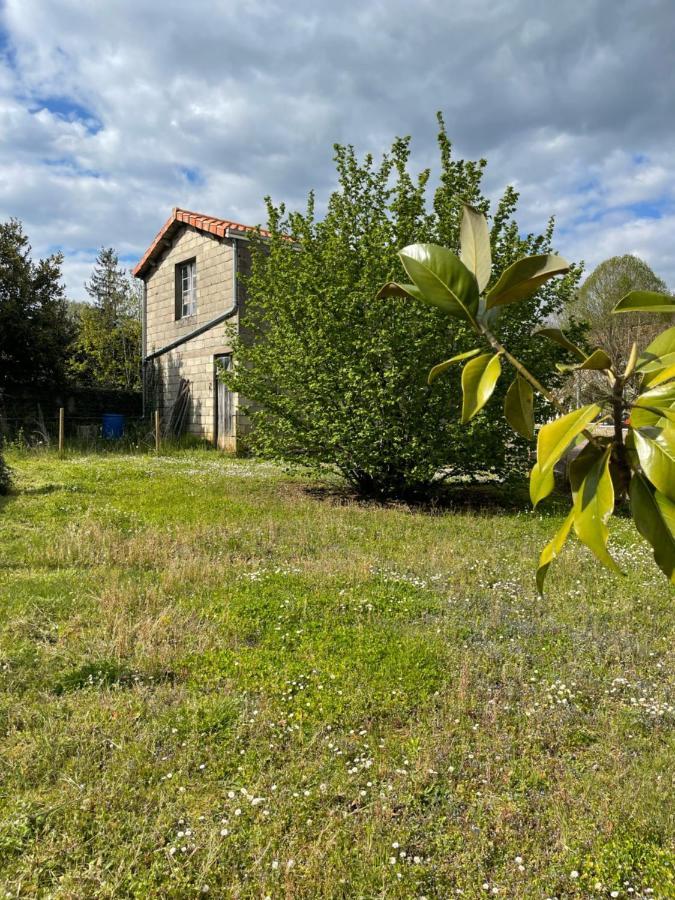 Chez Sarah - L'Escapade Bed & Breakfast Javerlhac-et-la-Chapelle-Saint-Robert Luaran gambar